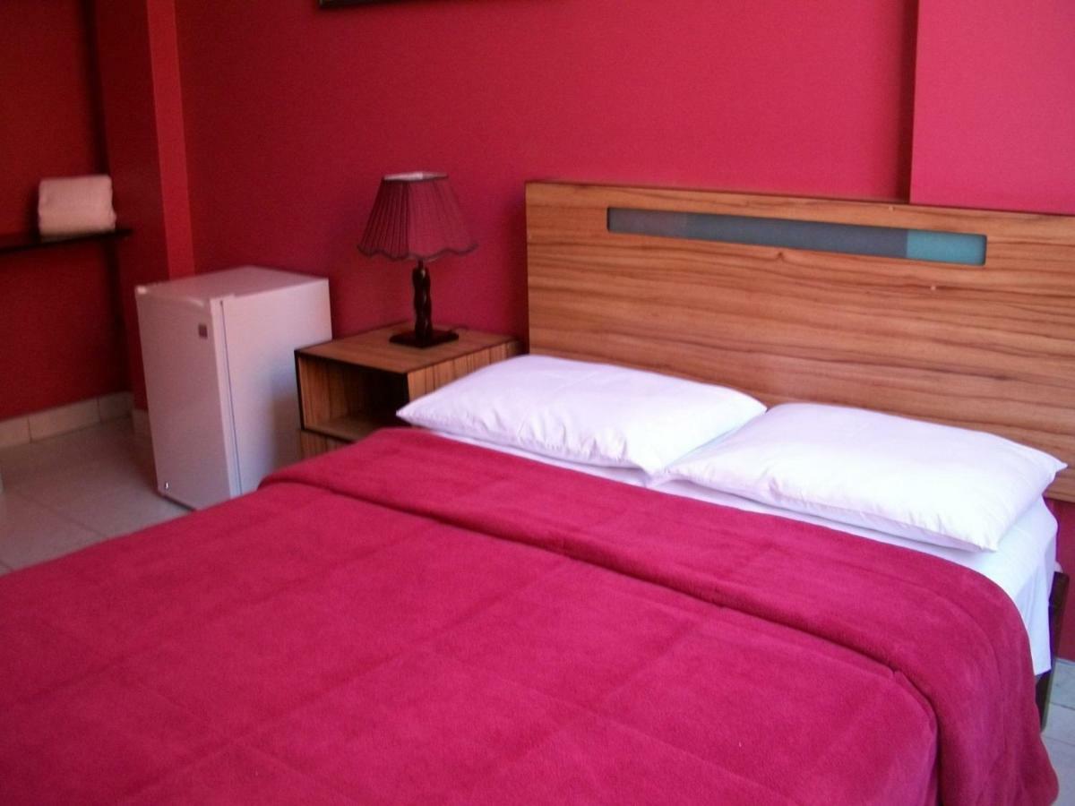 Hostal Hellen Ross นัซกา ภายนอก รูปภาพ